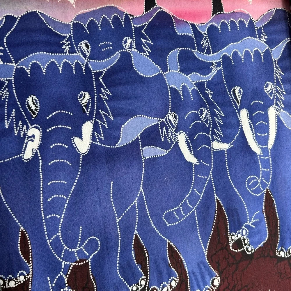 Contemporary Batik 90’s A Herd of Elephants 15.5" X 15.5" - Picture 12 of 16